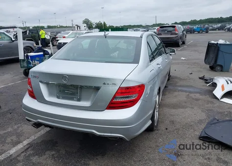 2013 Mercedes-Benz C 300 Sport 4Matic from USA, damaged, VIN WDDGF8AB1DA811677